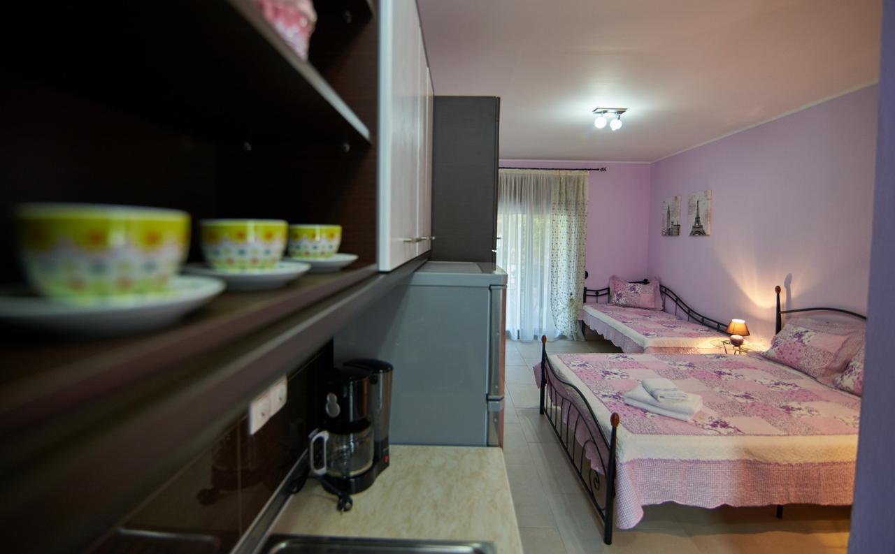 Afroditis House Ормос Пангиас Екстериор снимка